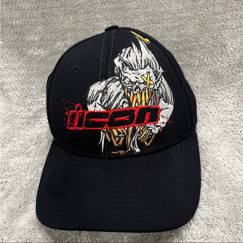 Headhunter character icon hat size l/xl with underside design